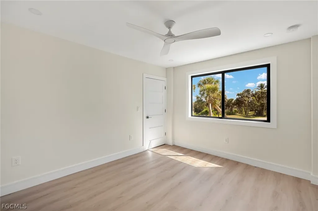 3702 Coquina Drive Sanibel FL 33957