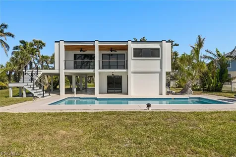3702 Coquina Drive Sanibel FL 33957