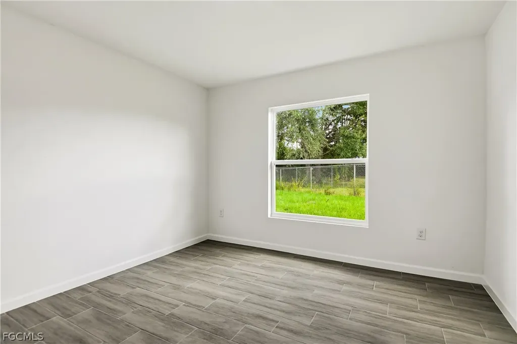 354 Hermosa Avenue Lehigh Acres FL 33974