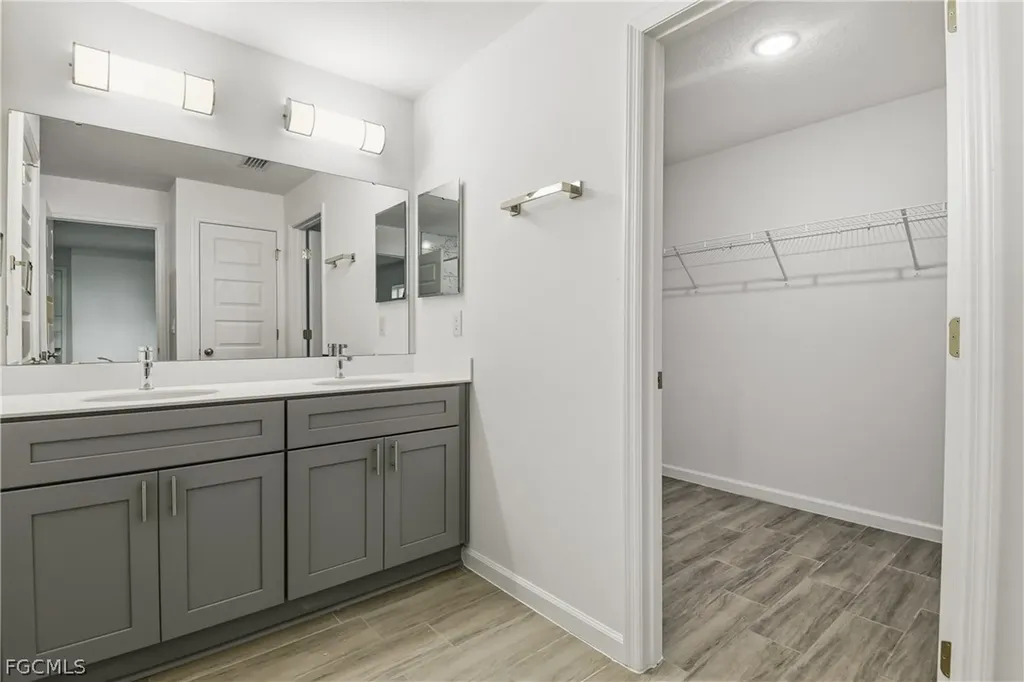 354 Hermosa Avenue Lehigh Acres FL 33974