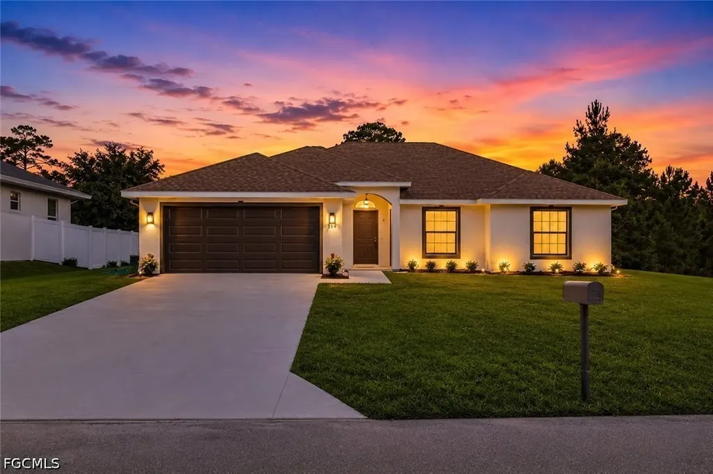 354 Hermosa Avenue Lehigh Acres FL 33974