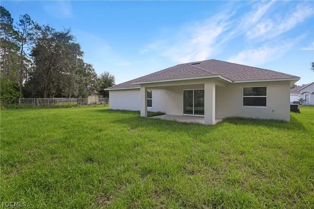 354 Hermosa Avenue Lehigh Acres FL 33974