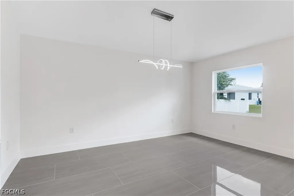 354 Hermosa Avenue Lehigh Acres FL 33974