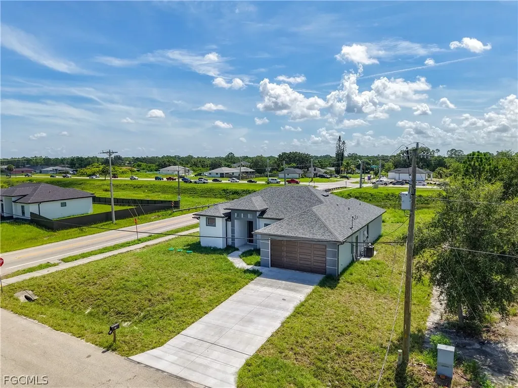 920 Rita Avenue N Lehigh Acres FL 33971