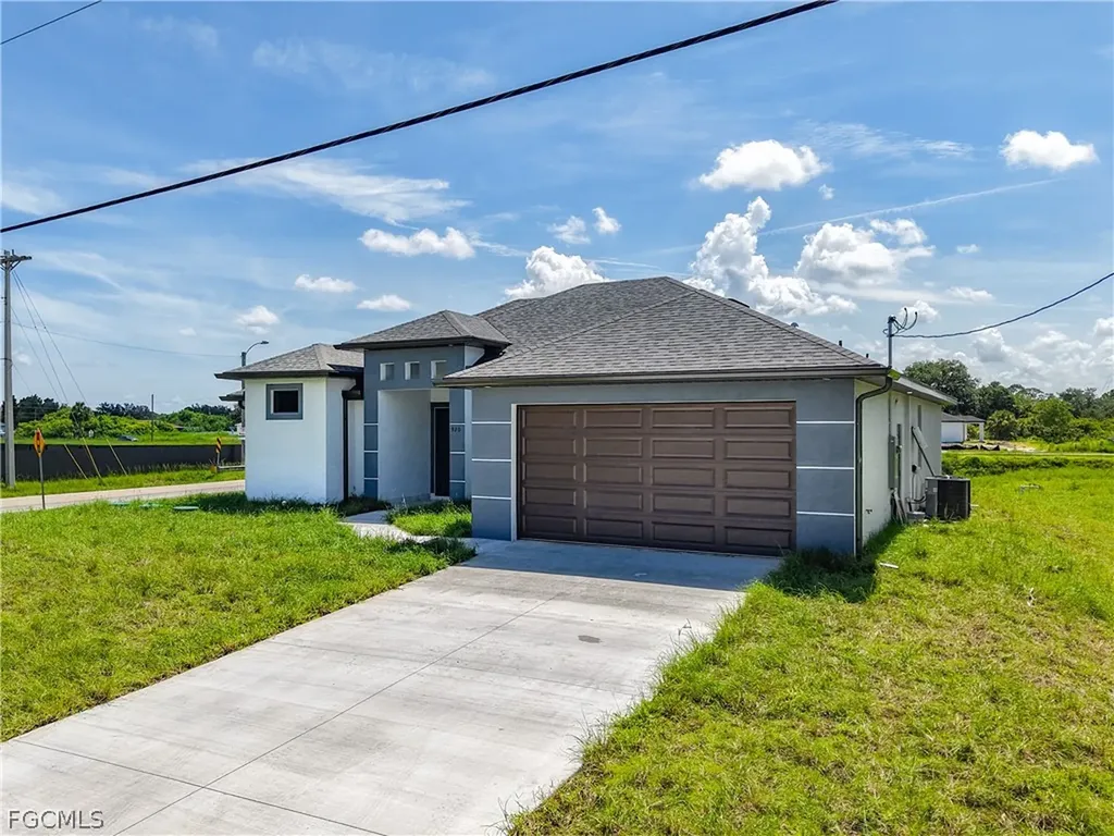 920 Rita Avenue N Lehigh Acres FL 33971