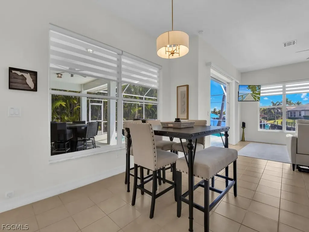 3721 Surfside Boulevard Cape Coral FL 33914