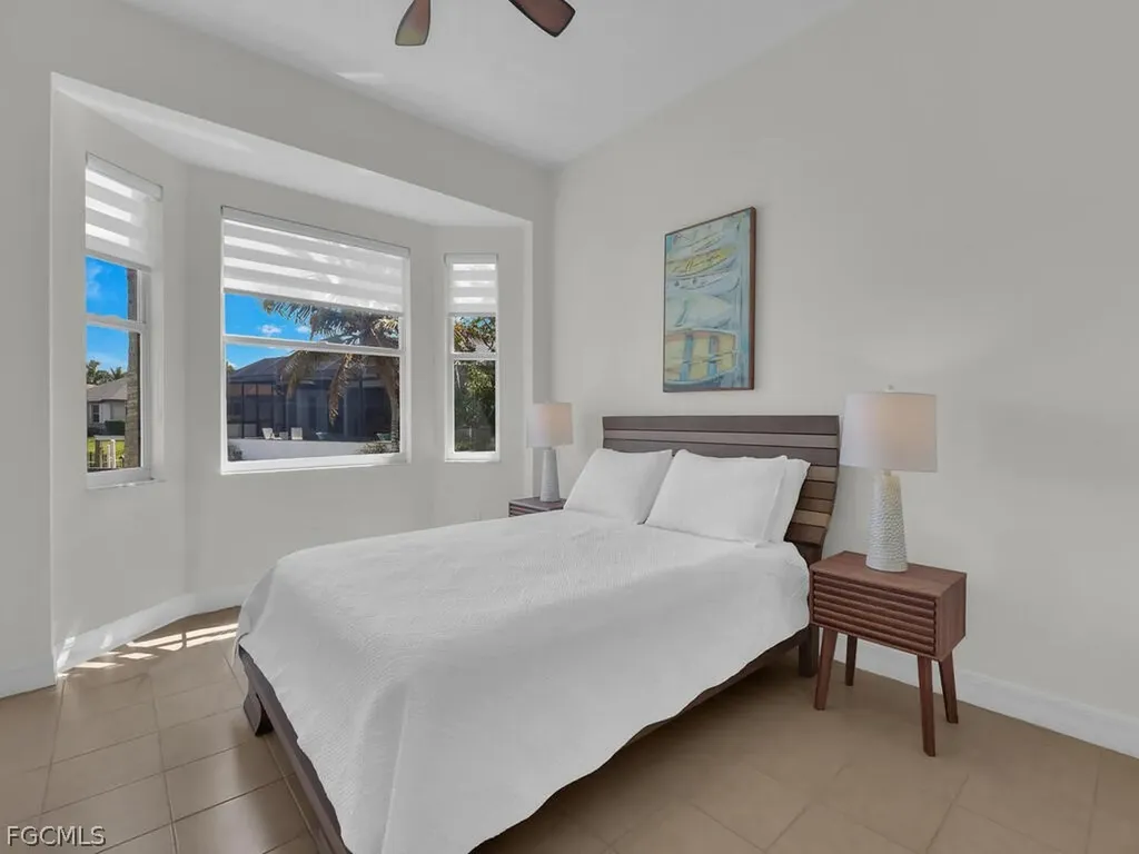 3721 Surfside Boulevard Cape Coral FL 33914