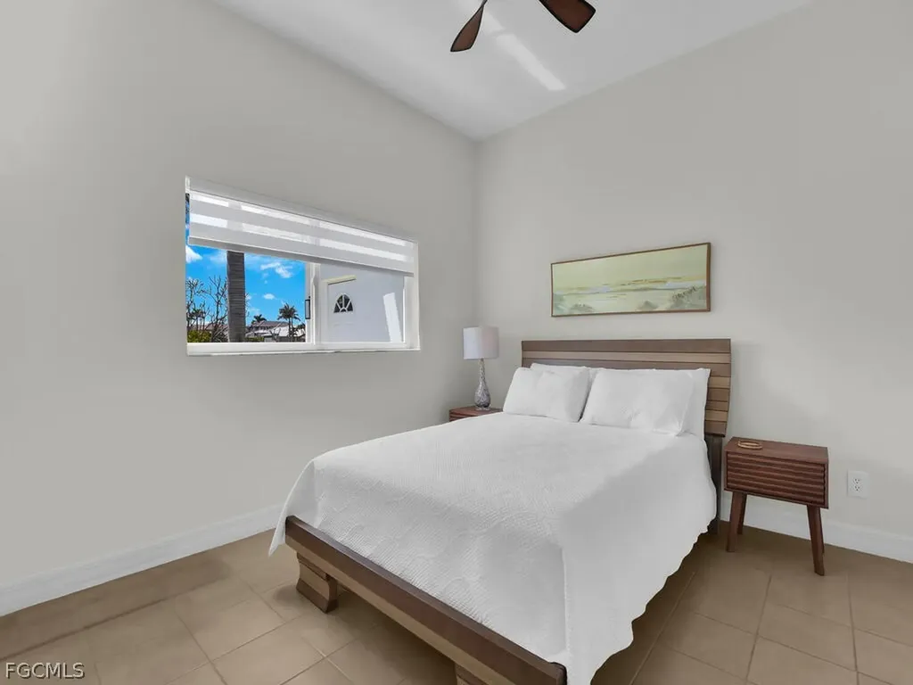 3721 Surfside Boulevard Cape Coral FL 33914