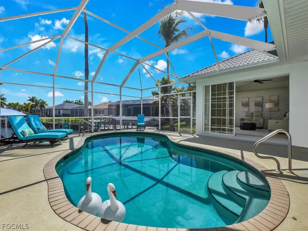 3721 Surfside Boulevard Cape Coral FL 33914