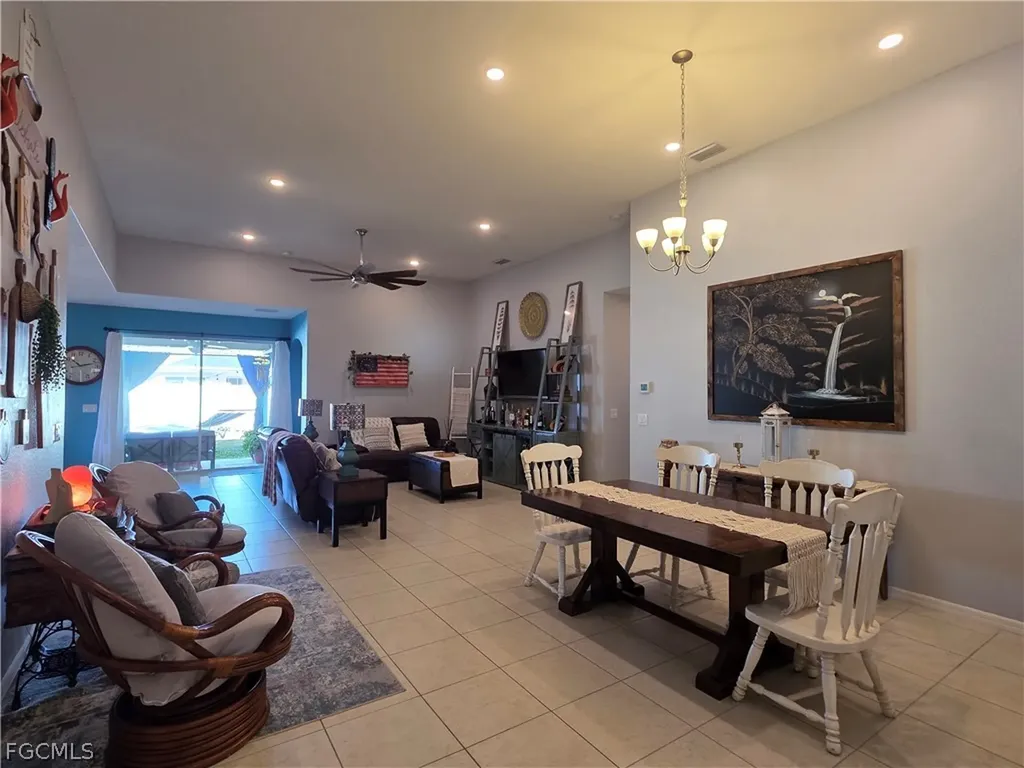 4102 SW 14th Place Cape Coral FL 33914