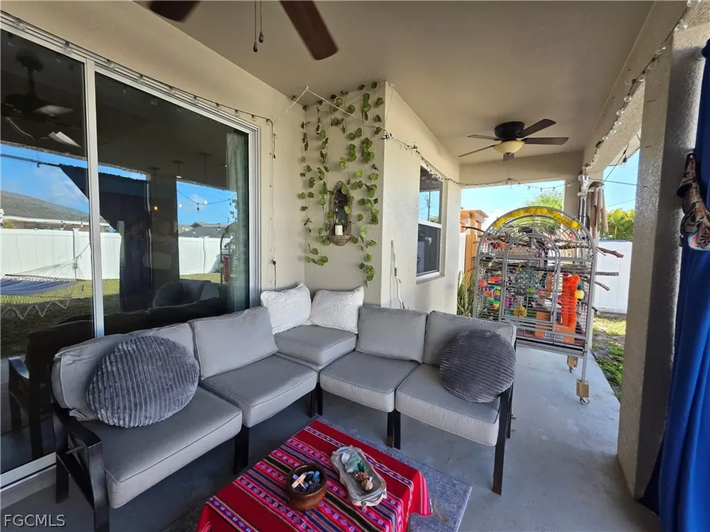 4102 SW 14th Place Cape Coral FL 33914