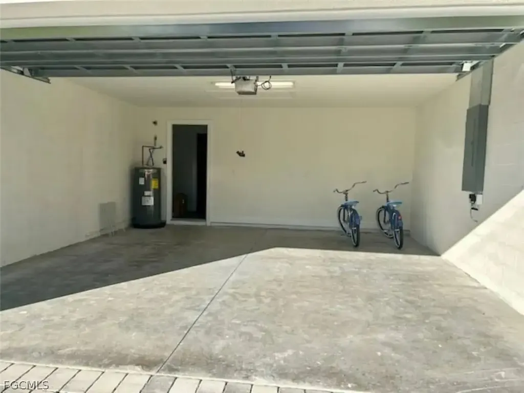 3462 NE 10th Place Cape Coral FL 33909