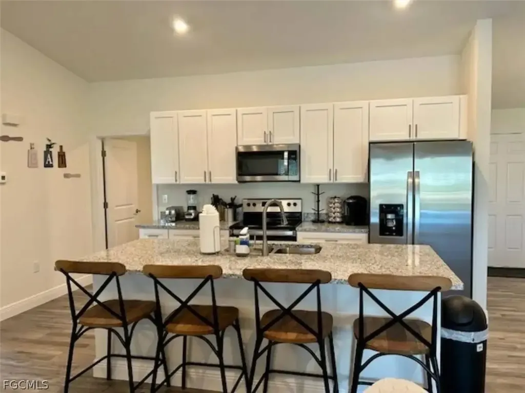 3462 NE 10th Place Cape Coral FL 33909