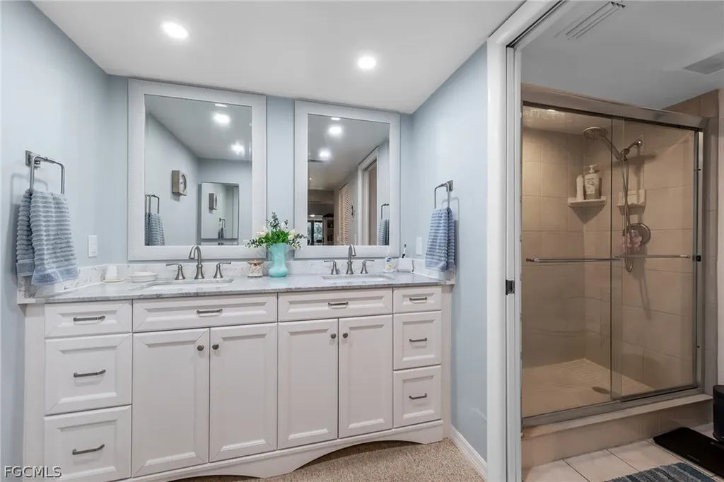 5890 Trailwinds Drive Fort Myers FL 33907