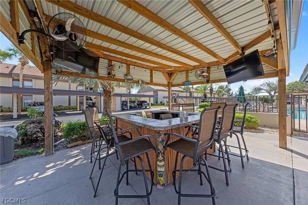 5890 Trailwinds Drive Fort Myers FL 33907