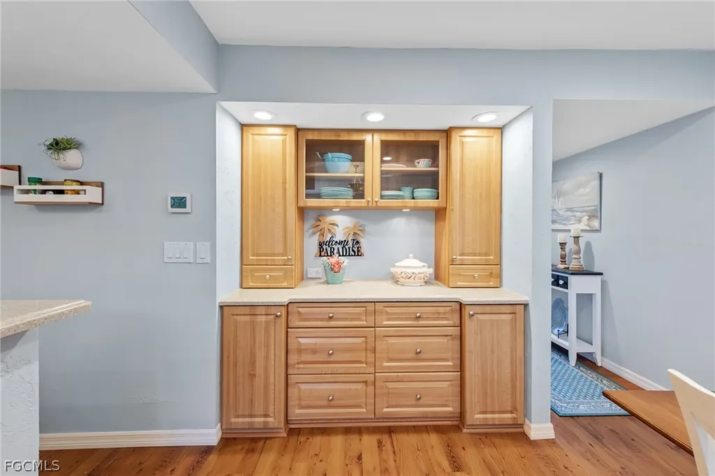 5890 Trailwinds Drive Fort Myers FL 33907
