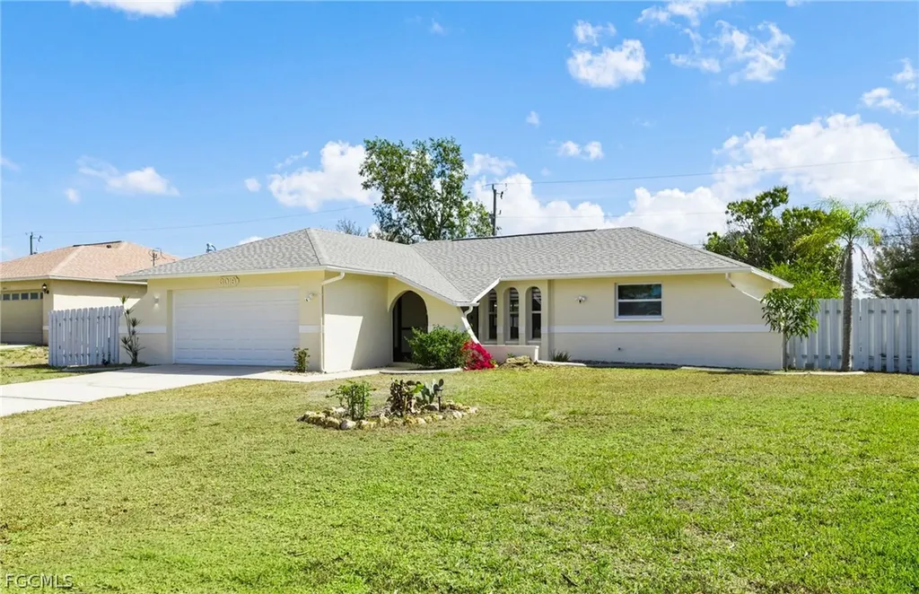 3019 SW 14th Court Cape Coral FL 33914
