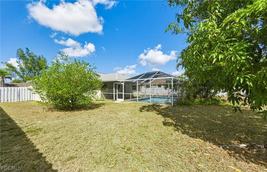 3019 SW 14th Court Cape Coral FL 33914