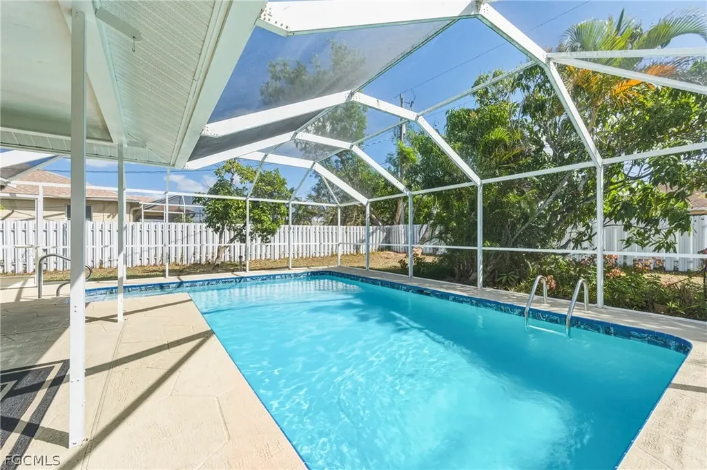 3019 SW 14th Court Cape Coral FL 33914