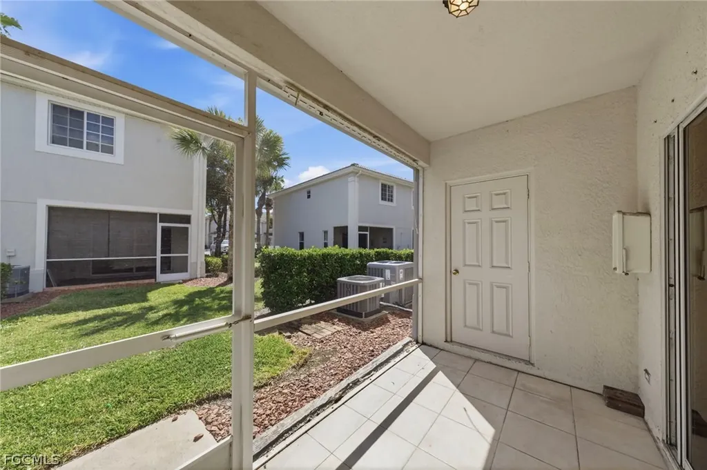 10045 Lone Cypress Street Fort Myers FL 33966