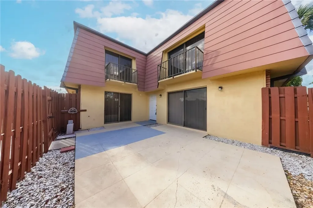 1570 Park Meadows Drive Fort Myers FL 33907
