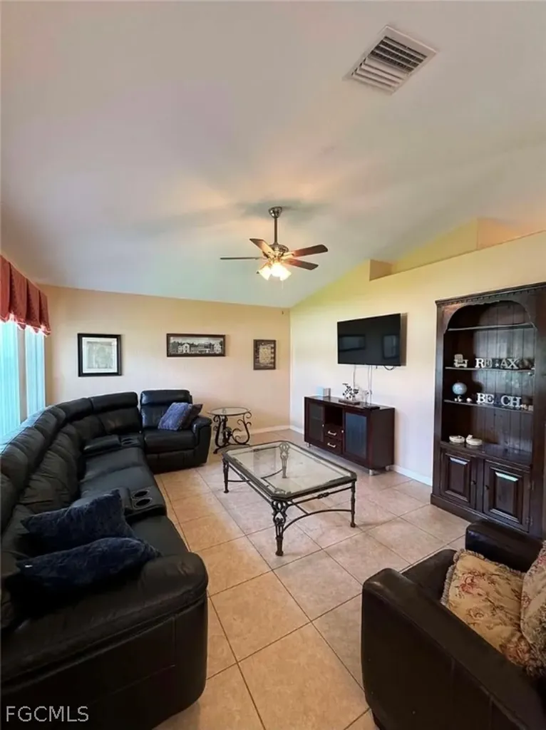 4134 SW 8th Court Cape Coral FL 33914