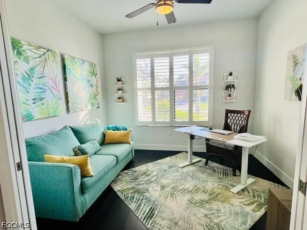 2533 SW 38th Terrace Cape Coral FL 33914