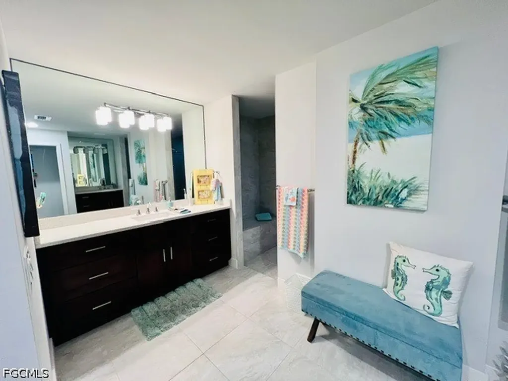 2533 SW 38th Terrace Cape Coral FL 33914