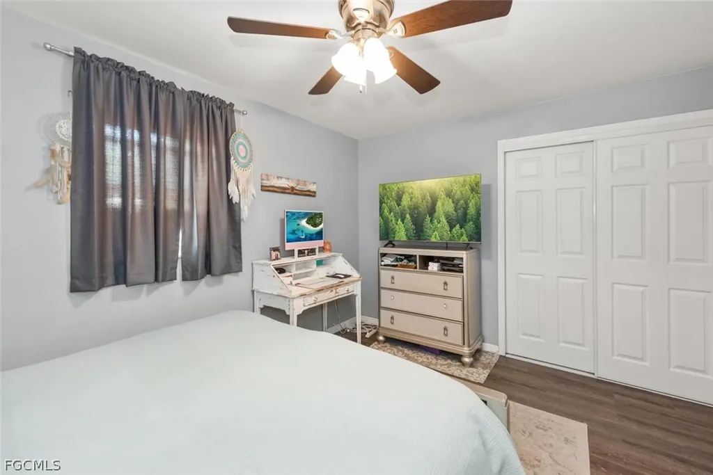 2386 Andros Avenue Fort Myers FL 33905