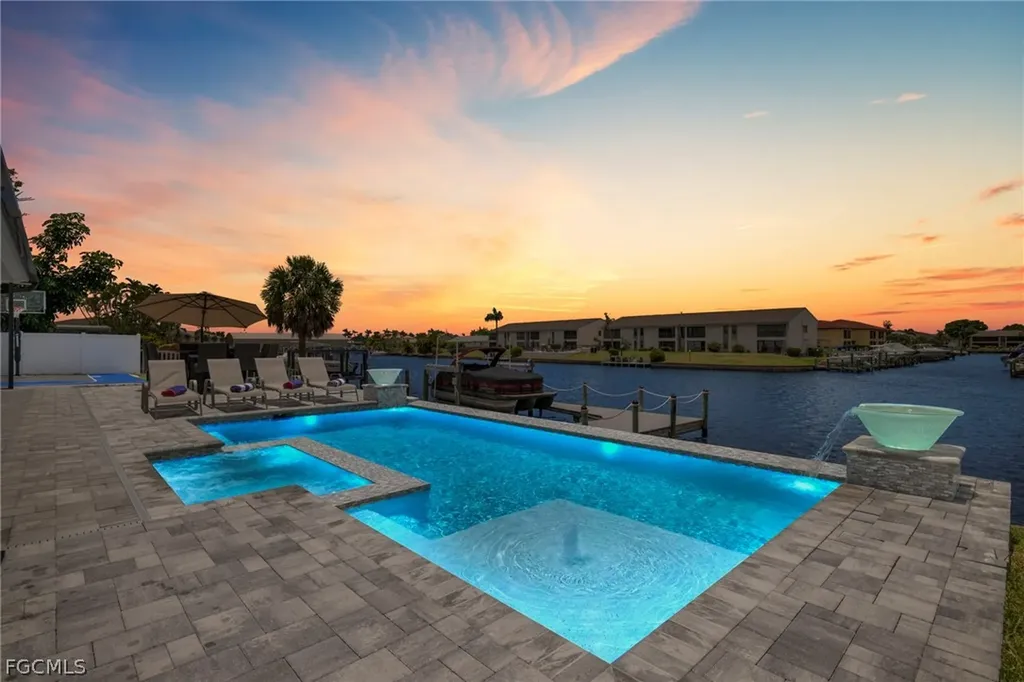 3926 SE 12th Avenue Cape Coral FL 33904