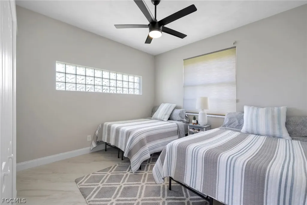 3926 SE 12th Avenue Cape Coral FL 33904