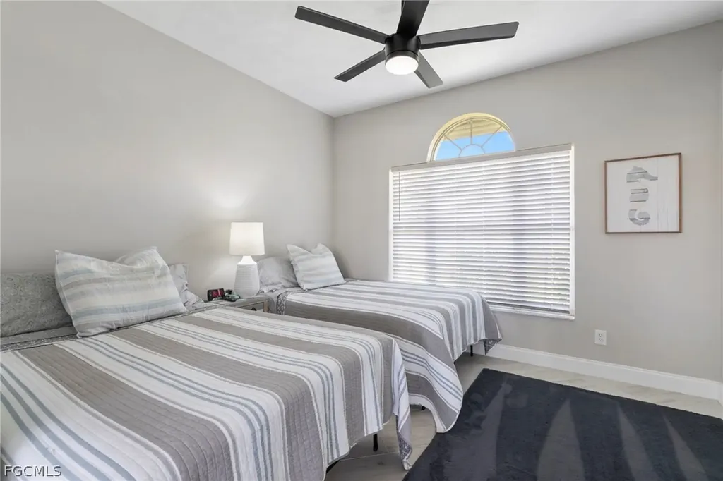 3926 SE 12th Avenue Cape Coral FL 33904