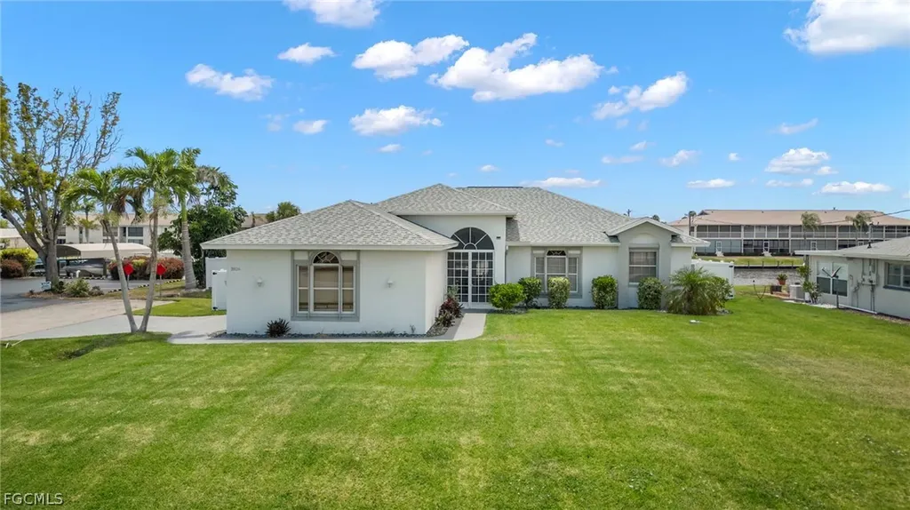 3926 SE 12th Avenue Cape Coral FL 33904