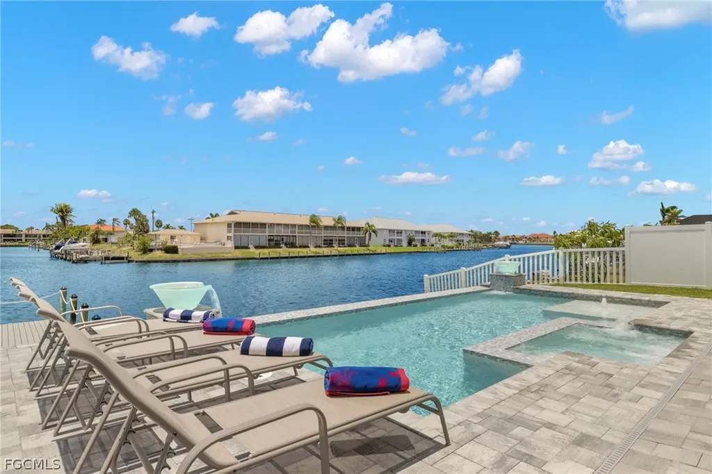 3926 SE 12th Avenue Cape Coral FL 33904