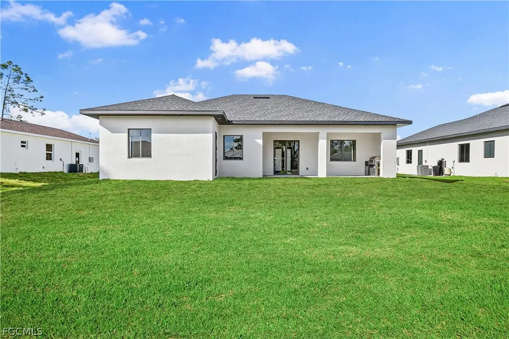 2713 10th Street W Lehigh Acres FL 33971