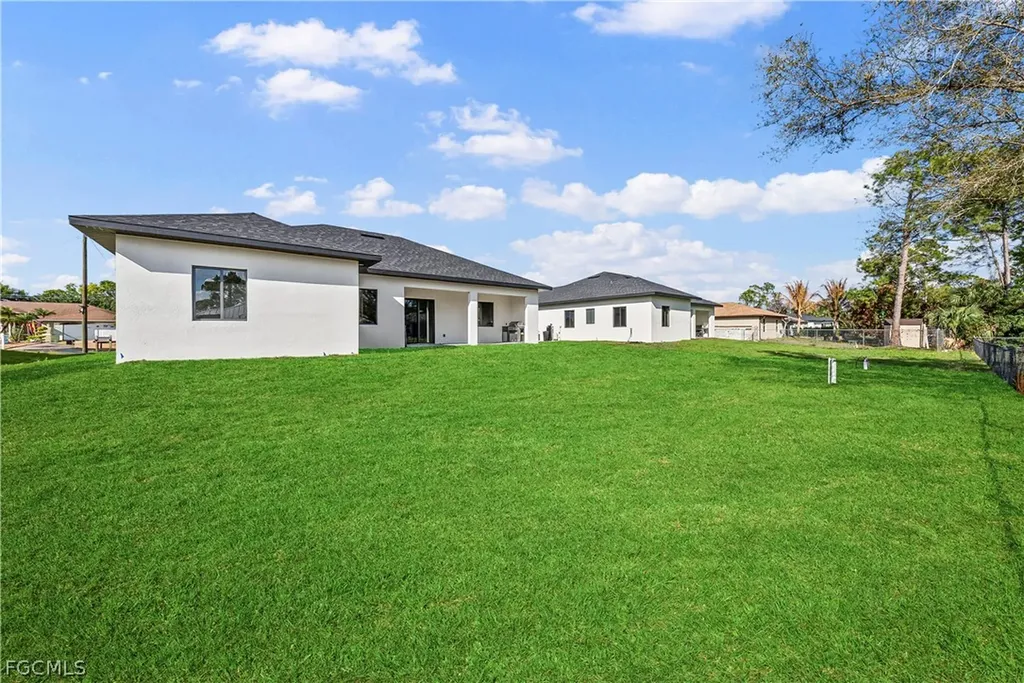 2713 10th Street W Lehigh Acres FL 33971