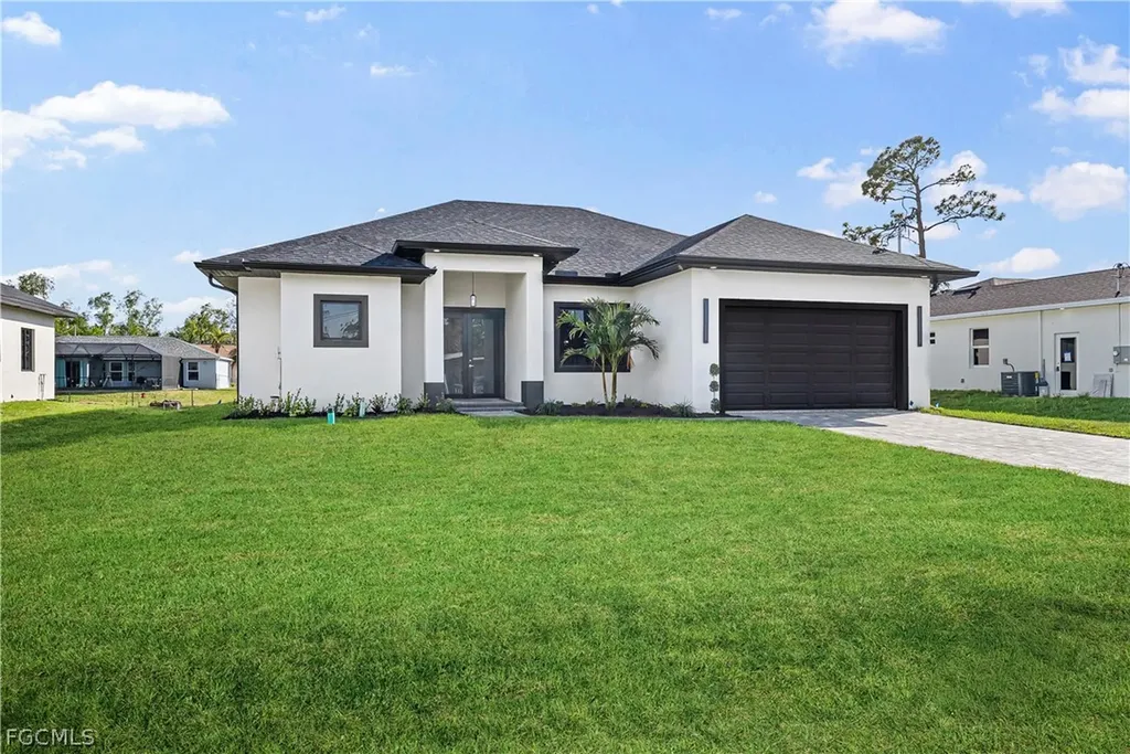 2713 10th Street W Lehigh Acres FL 33971