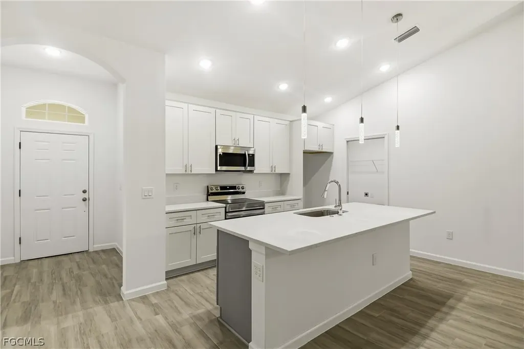 819 Coffield Avenue Lehigh Acres FL 33974