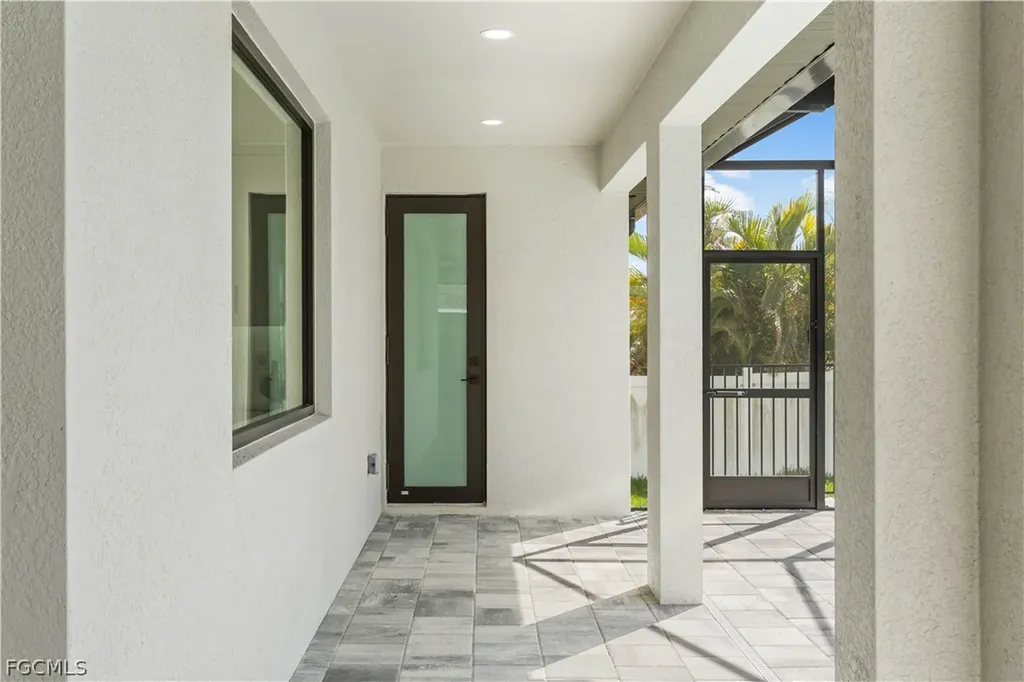 1508 NW 31st Avenue Cape Coral FL 33993