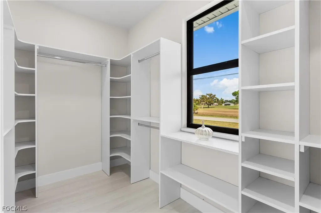 1508 NW 31st Avenue Cape Coral FL 33993