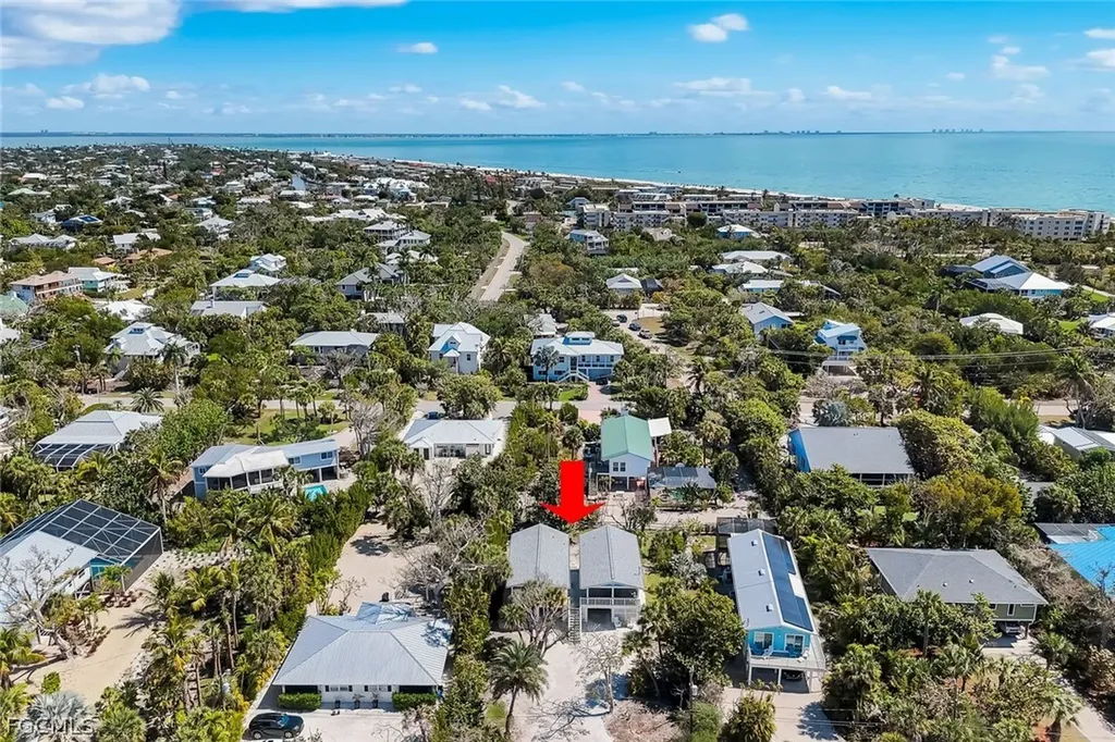 746 Cardium Street Sanibel FL 33957