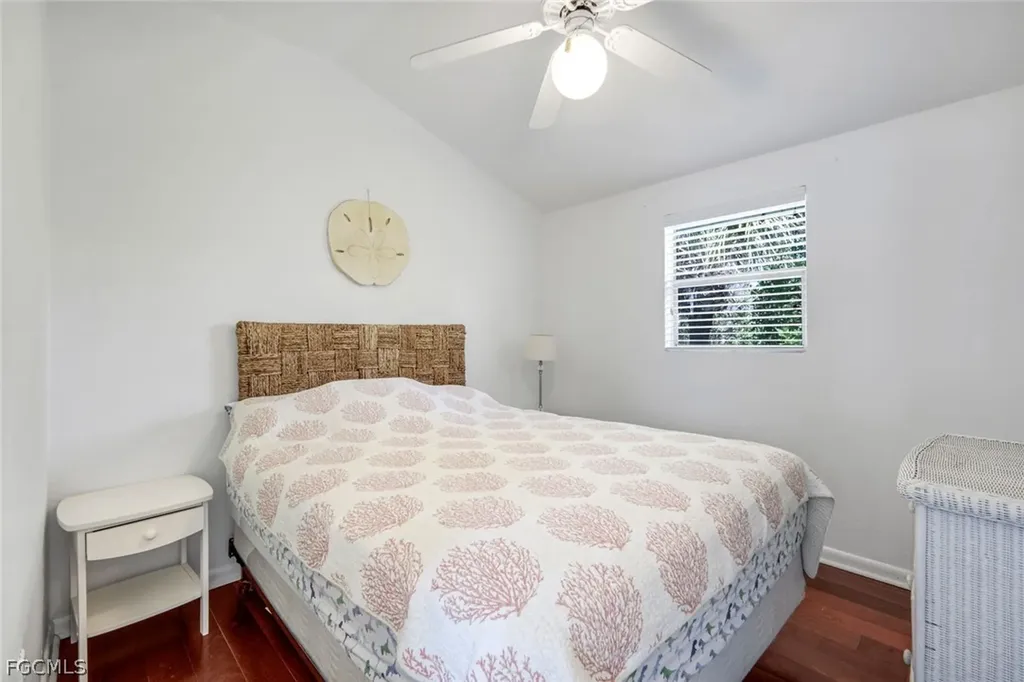 746 Cardium Street Sanibel FL 33957
