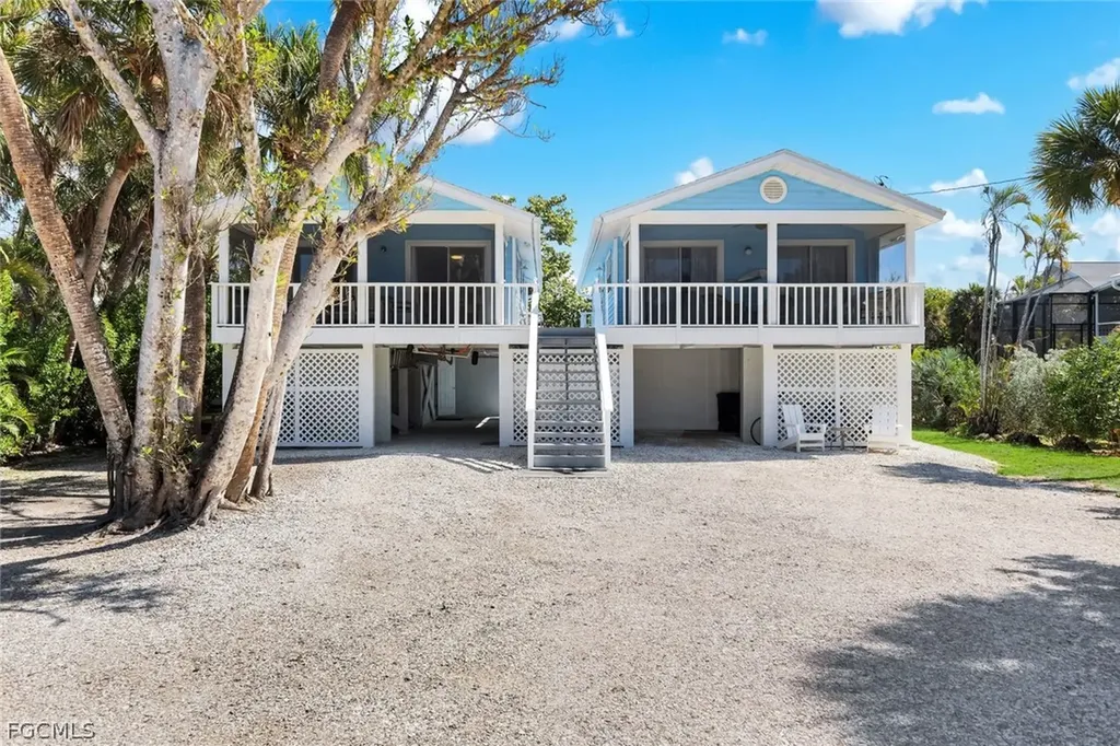 746 Cardium Street Sanibel FL 33957