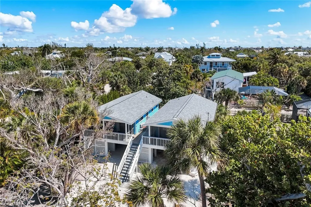 746 Cardium Street Sanibel FL 33957