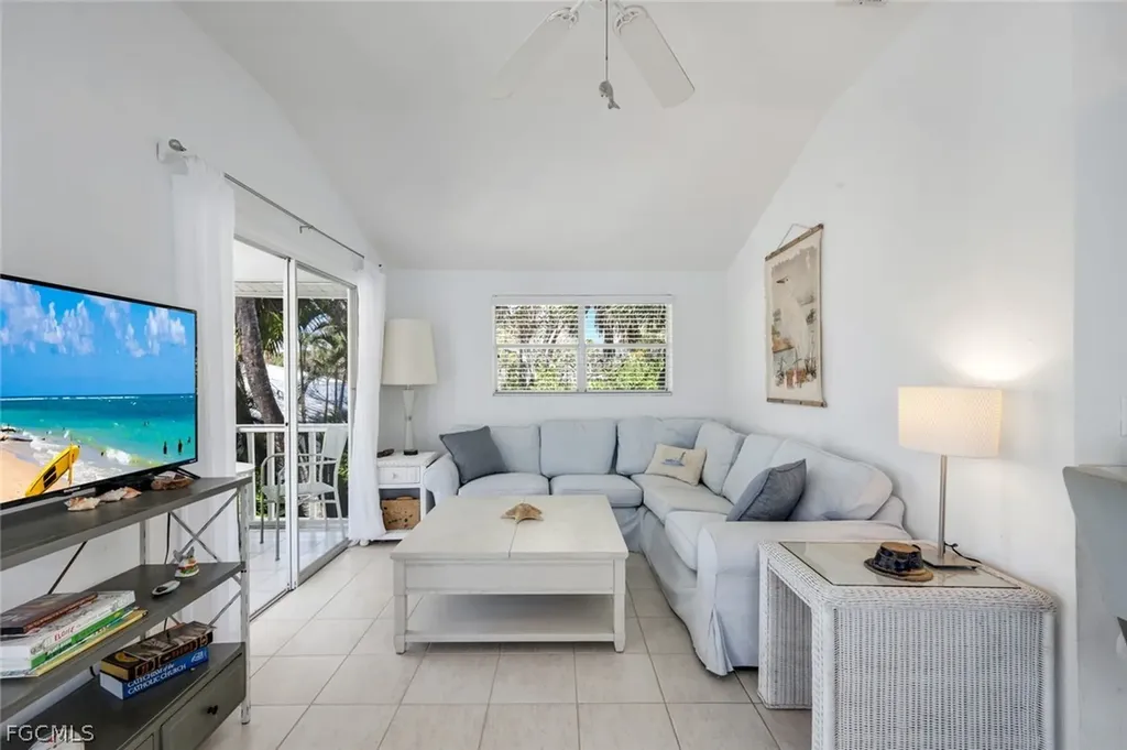 746 Cardium Street Sanibel FL 33957