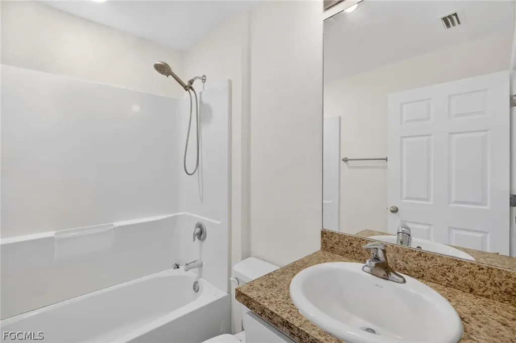 2210 NW 7th Avenue Cape Coral FL 33993