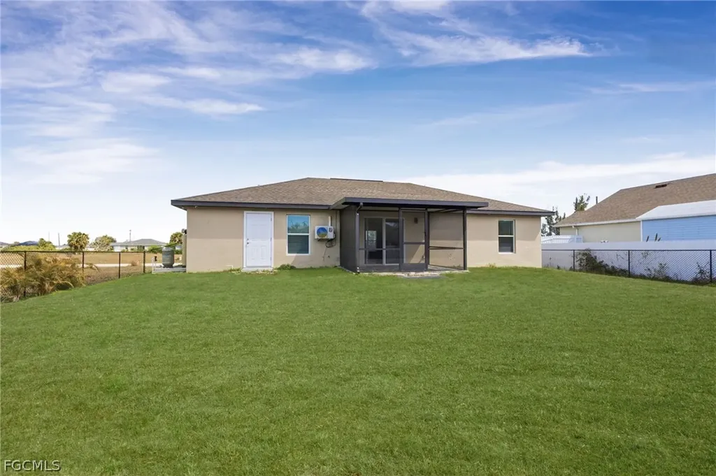 2210 NW 7th Avenue Cape Coral FL 33993
