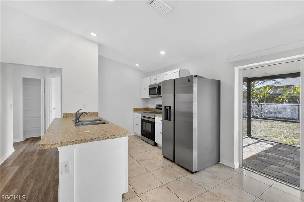 2210 NW 7th Avenue Cape Coral FL 33993