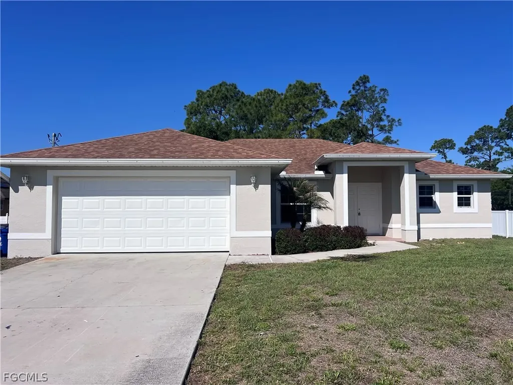 203 Hamilton Avenue Lehigh Acres FL 33936