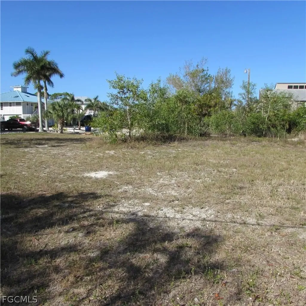 7757 Breakwater Court Bokeelia FL 33922